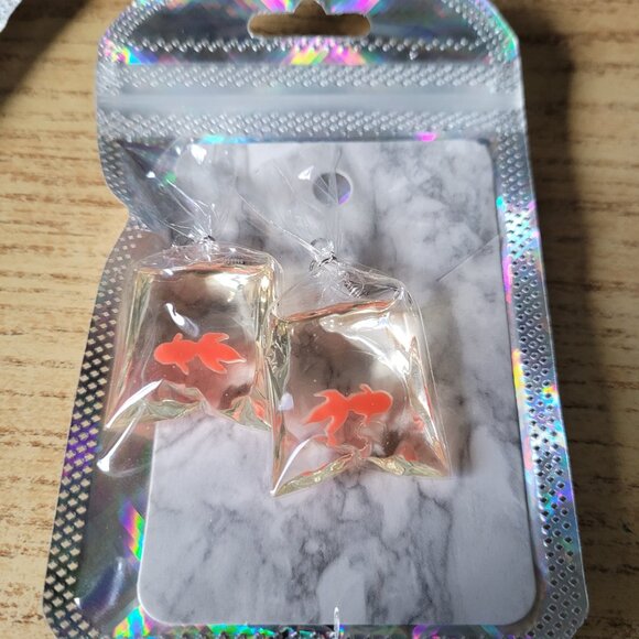 Set of 4 Mix and Match Earrings - Picture 4 of 5